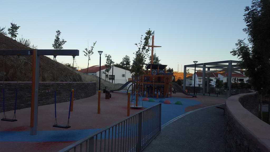 Mértola Hospedaria Flor Do Guadiana מראה חיצוני תמונה